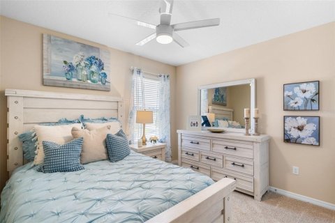 House in Clermont, Florida 4 bedrooms, 171.5 sq.m. № 1837523 - photo 6