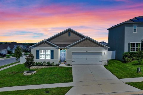 House in Clermont, Florida 4 bedrooms, 171.5 sq.m. № 1837523 - photo 26