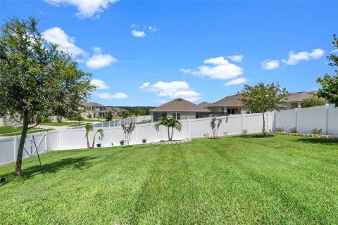 House in Clermont, Florida 4 bedrooms, 171.5 sq.m. № 1837523 - photo 22