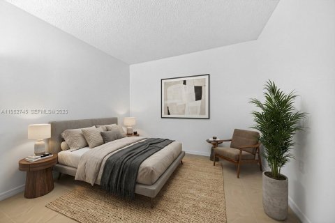 Condominio en alquiler en Miami, Florida, 2 dormitorios, 80.08 m2 № 2025996 - foto 17