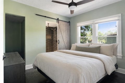Immobilier commercial à vendre à Saint Petersburg, Floride: 2 chambres, 120.4 m2 № 2366924 - photo 7