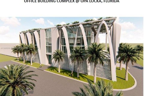 Commercial property in Opa-locka, Florida № 1938591 - photo 2