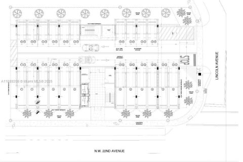 Commercial property in Opa-locka, Florida № 1938591 - photo 6