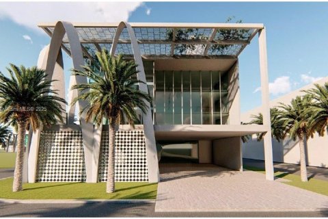 Commercial property in Opa-locka, Florida № 1938591 - photo 4