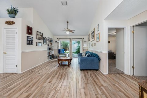 House in Longwood, Florida 4 bedrooms, 184.04 sq.m. № 2093720 - photo 4