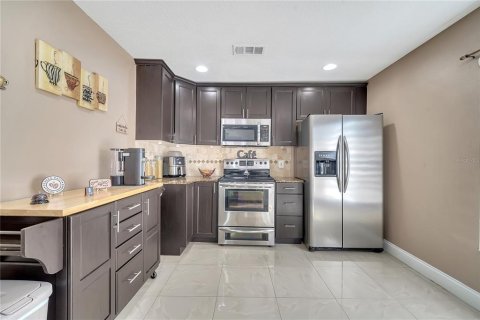House in Orlando, Florida 3 bedrooms, 128.11 sq.m. № 1819017 - photo 7