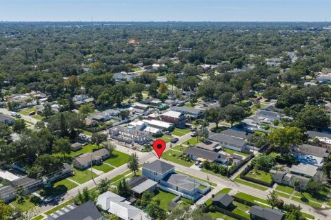Villa ou maison à vendre à Saint Petersburg, Floride: 4 chambres, 276.29 m2 № 2202193 - photo 21