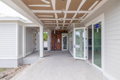 Villa ou maison à vendre à Saint Petersburg, Floride: 4 chambres, 276.29 m2 № 2202193 - photo 5