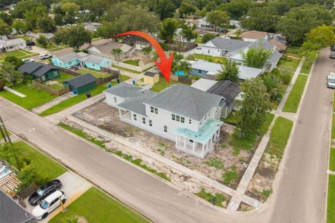 Villa ou maison à vendre à Saint Petersburg, Floride: 4 chambres, 276.29 m2 № 2202193 - photo 8