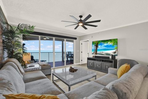 Condominio en venta en North Redington Beach, Florida, 2 dormitorios, 114.27 m2 № 2122939 - foto 3