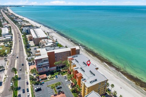 Condominio en venta en North Redington Beach, Florida, 2 dormitorios, 114.27 m2 № 2122939 - foto 29
