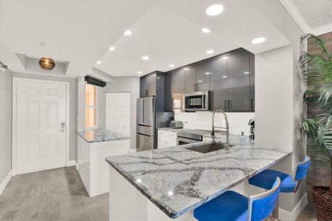 Condominio en venta en North Redington Beach, Florida, 2 dormitorios, 114.27 m2 № 2122939 - foto 14