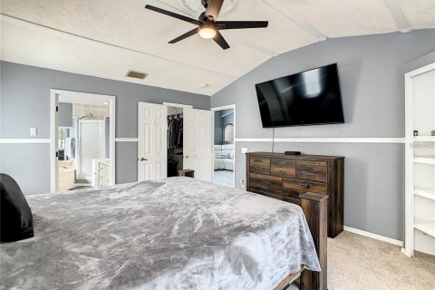 House in Kissimmee, Florida 3 bedrooms, 158.86 sq.m. № 1919704 - photo 29