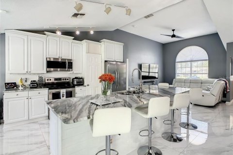 House in Kissimmee, Florida 3 bedrooms, 158.86 sq.m. № 1919704 - photo 19
