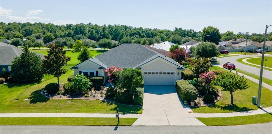 Casa en High Springs, Florida 4 dormitorios, 182.27 m2 № 2205091