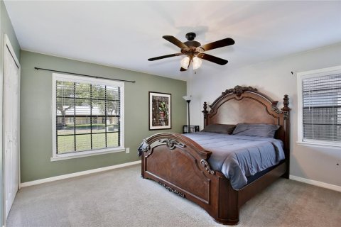 House in Fern Park, Florida 3 bedrooms, 148.36 sq.m. № 1853438 - photo 17