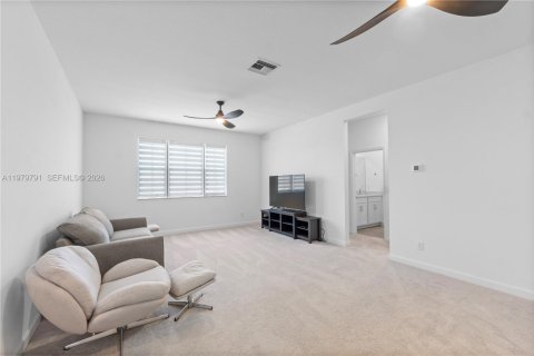 Купить виллу или дом в Локсахатчи-Гроувс, Флорида 5 спален, 309.55м2, № 2044768 - фото 29