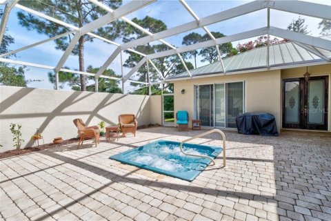 House in Sebastian, Florida 3 bedrooms, 208.75 sq.m. № 2396519 - photo 3