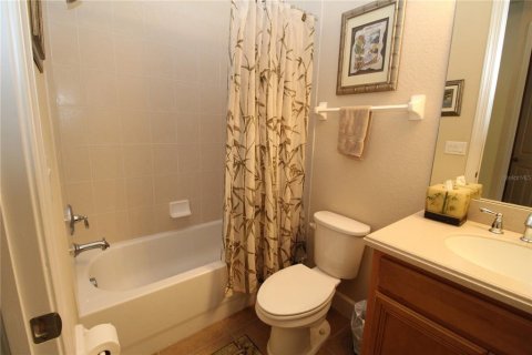 House in Port Charlotte, Florida 2 bedrooms, 144.46 sq.m. № 1759417 - photo 24