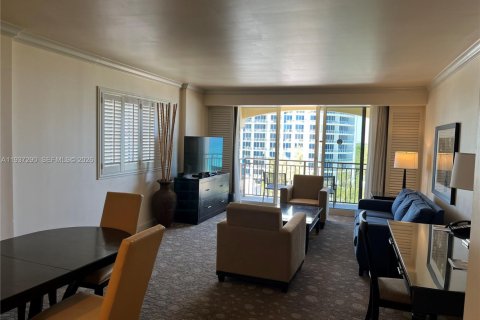 Hôtel, hôtellerie à vendre à Fort Lauderdale, Floride: 1 chambre, 91.97 m2 № 1995143 - photo 4