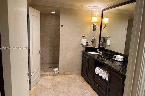 Hôtel, hôtellerie à vendre à Fort Lauderdale, Floride: 1 chambre, 91.97 m2 № 1995143 - photo 9