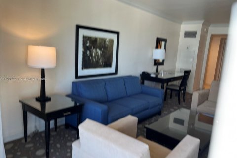 Hôtel, hôtellerie à vendre à Fort Lauderdale, Floride: 1 chambre, 91.97 m2 № 1995143 - photo 6