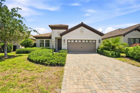 House in Englewood, Florida 3 bedrooms, 168.34 sq.m. № 2304750 - photo 2