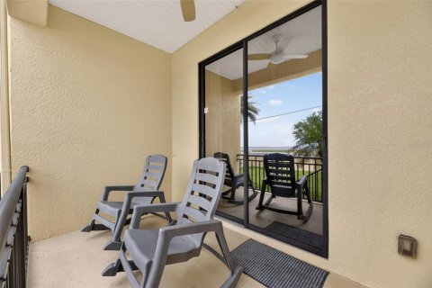 Townhouse in Apollo Beach, Florida 5 bedrooms, 299.33 sq.m. № 2099808 - photo 23