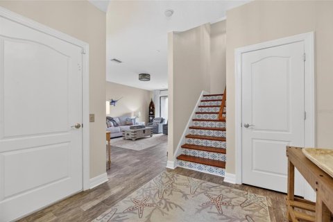 Townhouse in Apollo Beach, Florida 5 bedrooms, 299.33 sq.m. № 2099808 - photo 8