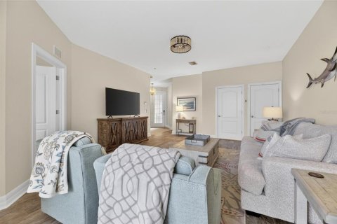 Townhouse in Apollo Beach, Florida 5 bedrooms, 299.33 sq.m. № 2099808 - photo 16