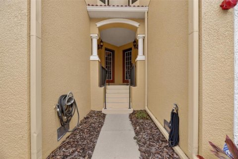 Townhouse in Apollo Beach, Florida 5 bedrooms, 299.33 sq.m. № 2099808 - photo 6