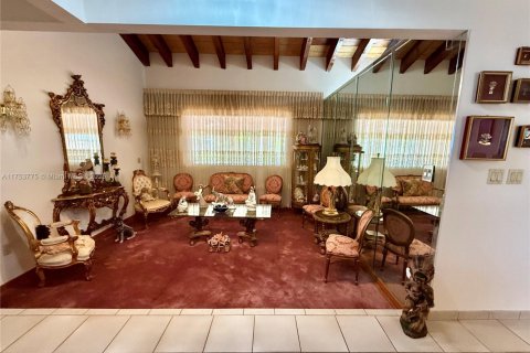 Купить виллу или дом в Майами, Флорида 3 спальни, 210.61м2, № 1730296 - фото 5