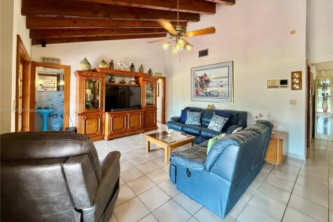 Купить виллу или дом в Майами, Флорида 3 спальни, 210.61м2, № 1730296 - фото 8