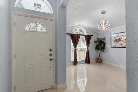 House in Orlando, Florida 4 bedrooms, 192.12 sq.m. № 2210840 - photo 5