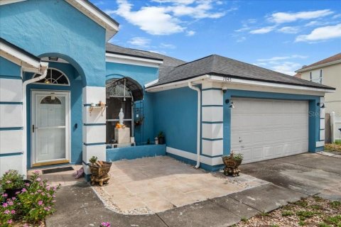 House in Orlando, Florida 4 bedrooms, 192.12 sq.m. № 2210840 - photo 4