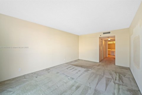 Купить кондоминиум в Авентура, Флорида 3 спальни, 169.08м2, № 2012663 - фото 19