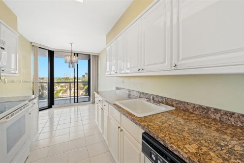 Купить кондоминиум в Авентура, Флорида 3 спальни, 169.08м2, № 2012663 - фото 12