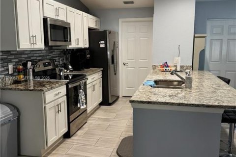 Купить виллу или дом в Лабель, Флорида 3 спальни, № 2057983 - фото 18