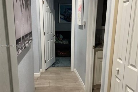 Купить виллу или дом в Лабель, Флорида 3 спальни, № 2057983 - фото 15