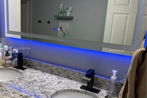 Купить виллу или дом в Лабель, Флорида 3 спальни, № 2057983 - фото 8