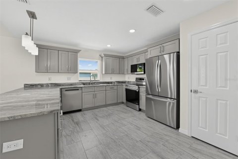 Casa en venta en Palmetto, Florida, 3 dormitorios, 104.05 m2 № 2385640 - foto 2