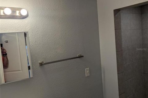 Immobilier commercial à vendre à Bradenton, Floride: 3 chambres, 109.16 m2 № 1911736 - photo 17