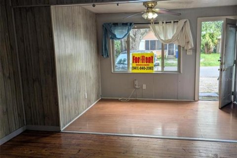 Immobilier commercial à vendre à Bradenton, Floride: 3 chambres, 109.16 m2 № 1911736 - photo 4