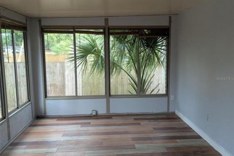 Immobilier commercial à vendre à Bradenton, Floride: 3 chambres, 109.16 m2 № 1911736 - photo 13
