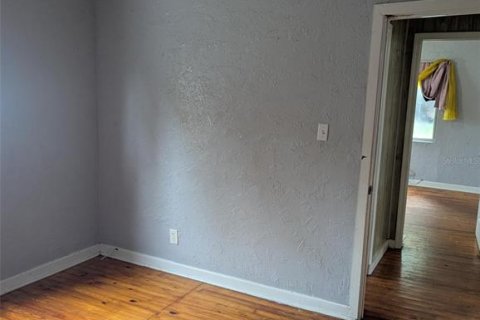 Immobilier commercial à vendre à Bradenton, Floride: 3 chambres, 109.16 m2 № 1911736 - photo 10