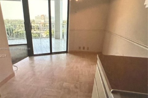 Copropriété à vendre à Miami, Floride: 2 chambres, 141.21 m2 № 1999561 - photo 10