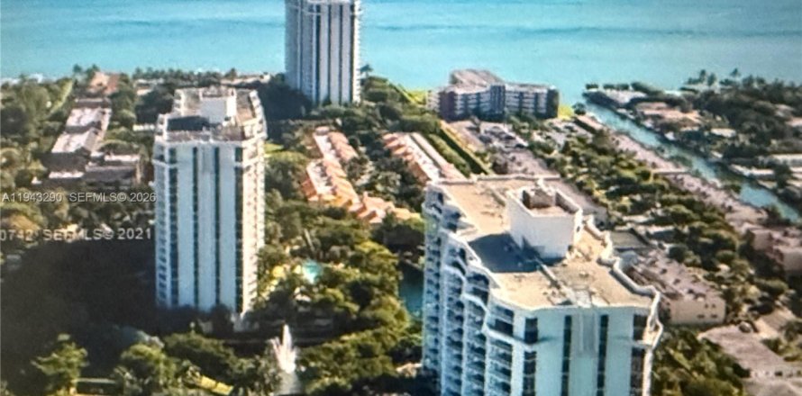 Condo à Miami, Floride, 2 chambres  № 1999561