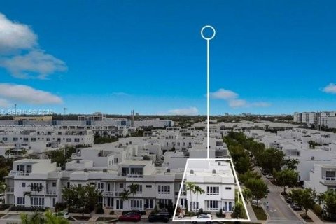 Купить таунхаус в Дорал, Флорида 4 спальни, 215.25м2, № 2010793 - фото 4