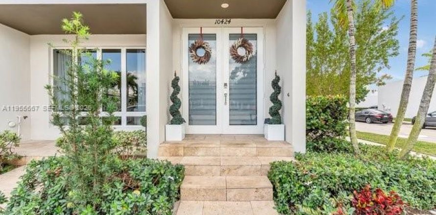 Таунхаус в LANDMARK в Дорал, Флорида 4 спальни, 215.25м2 № 2010793