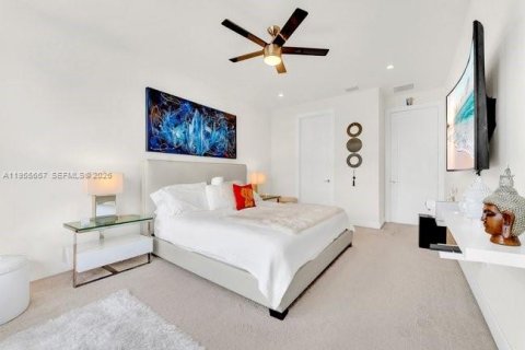 Купить таунхаус в Дорал, Флорида 4 спальни, 215.25м2, № 2010793 - фото 16